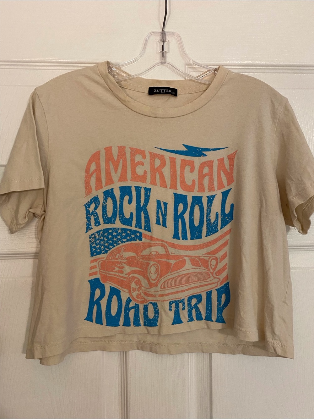 Zutter Cream Graphic Crop Tee - American Rock N Roll